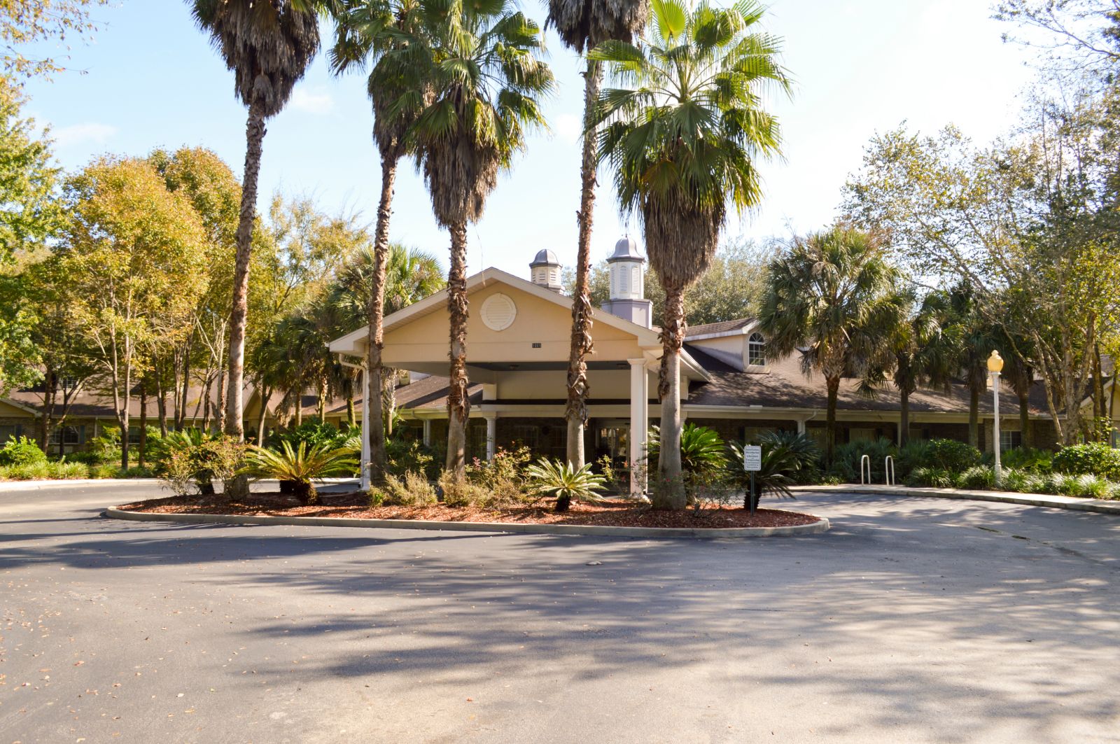 Video & Photo Gallery Charter Senior Living Of Gainesville
